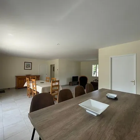 Vila Les Amandiers*piscine Chauffee*3 Kms Centre Historique *